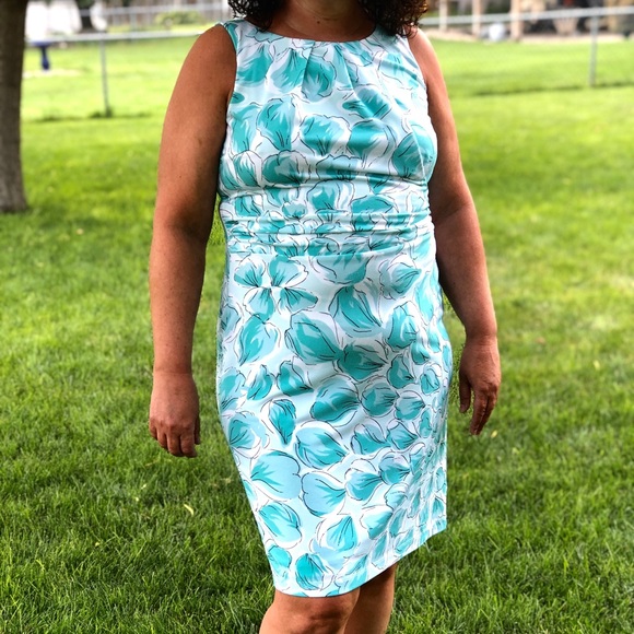 Ann Taylor Summer Dress - Picture 4 of 4